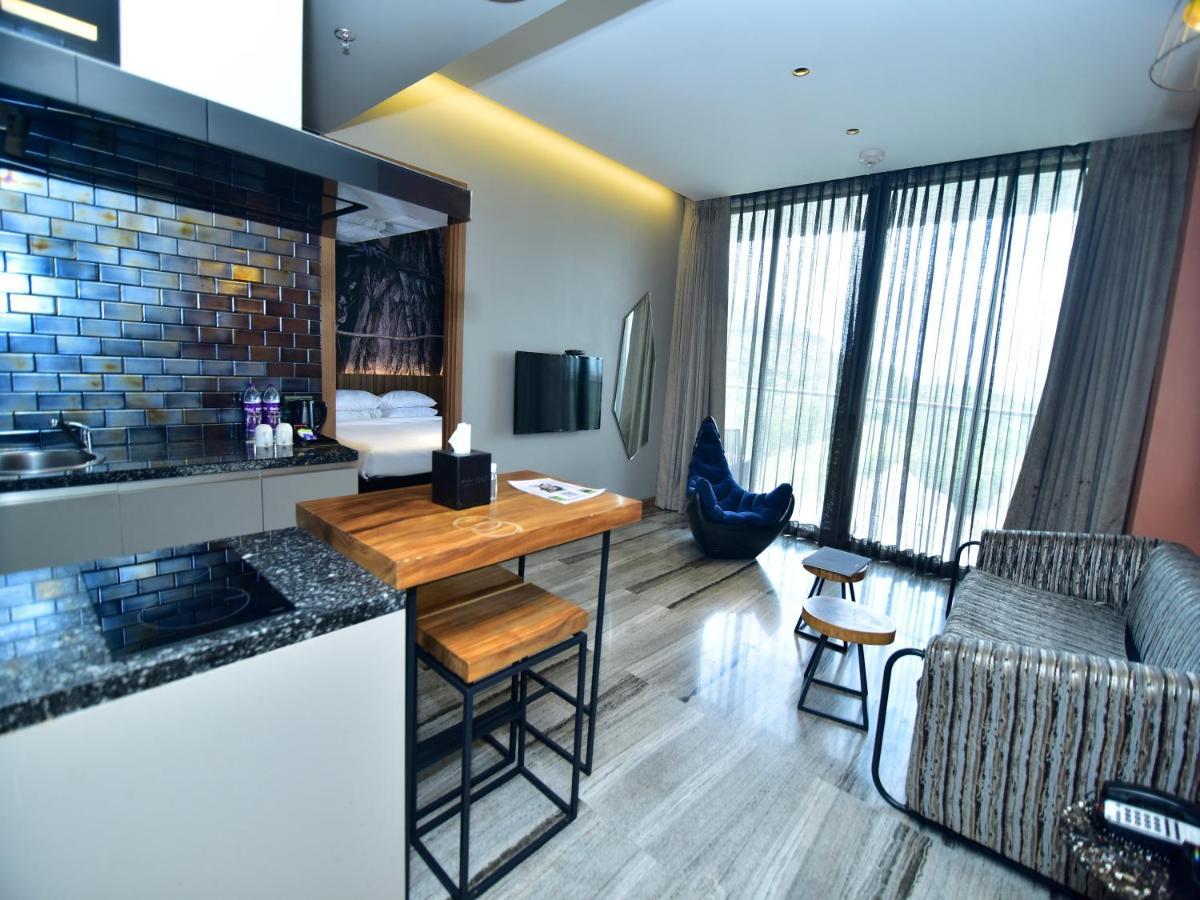Oxford Golf Resort Pirangut Dış mekan fotoğraf