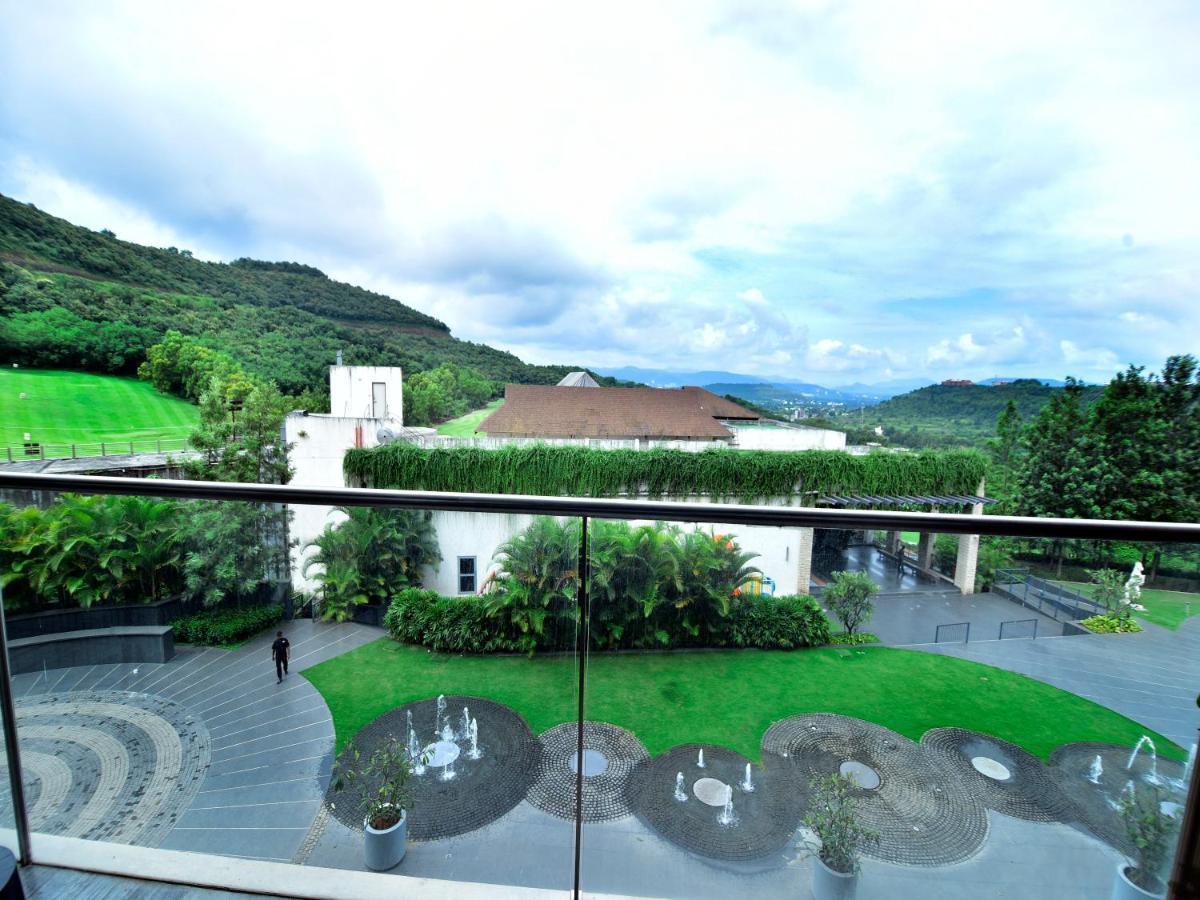 Oxford Golf Resort Pirangut Dış mekan fotoğraf