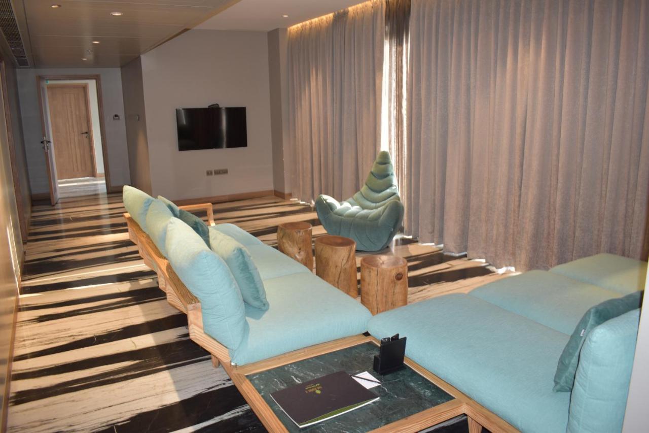 Oxford Golf Resort Pirangut Dış mekan fotoğraf